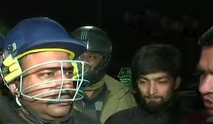 प्रदर्शनकारियों के खिलाफ कोई गोली नहीं चली : पुलिस