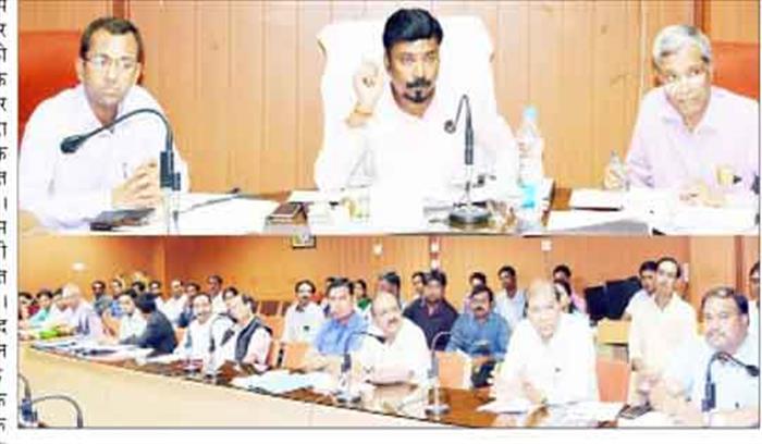 संस्थागत प्रसव नहीं कराने पर रूकेगा वेतन संस्थागत प्रसव नहीं कराने पर रूकेगा वेतन