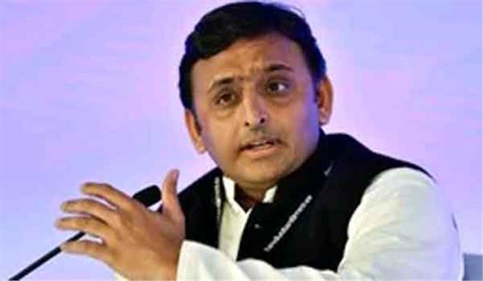 जनता जीएसटी और नोटबंदी का बदला लेगी : अखिलेश​​​​​​​