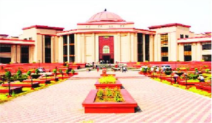 जनहित याचिका लगाने पर वकील को 10 हजार जुर्माना