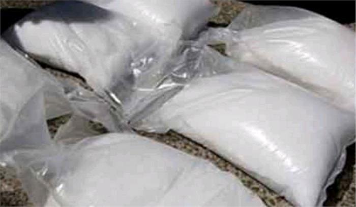 पंजाब : बीएसएफ, एसटीएफ ने पिस्तौल, 4.5 किलोग्राम हेरोइन जब्त की