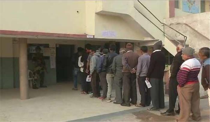 पंजाब नगर निगम चुनाव के लिए मतदान शुरू