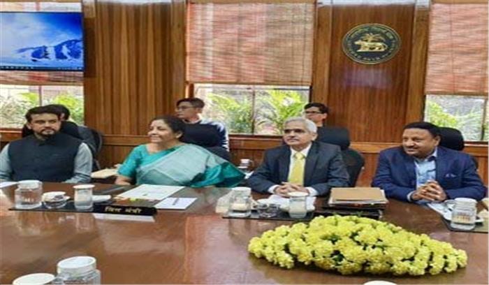 वाणिज्यिक बैंक और घटा सकते हैं ब्याज दर : दास