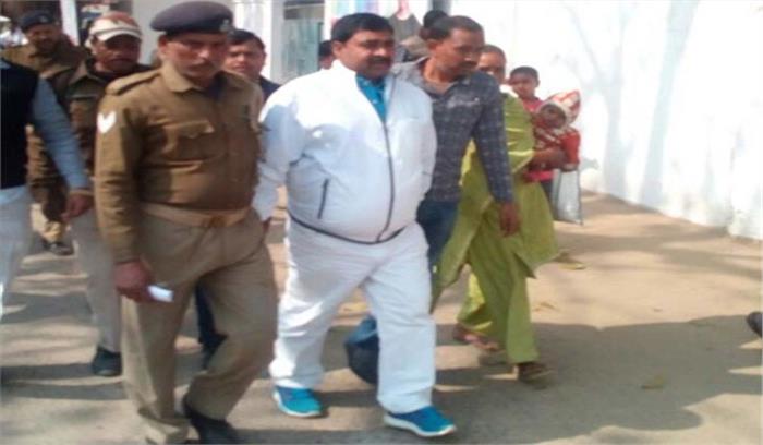 राजद प्रत्याशी संजय प्रसाद यादव पर प्राथमिकी राजद प्रत्याशी संजय प्रसाद यादव पर प्राथमिकी