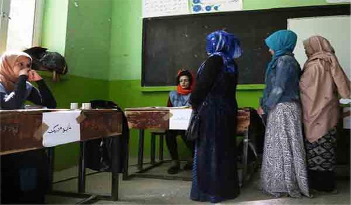 अफगानिस्तानी महिलाएं राष्ट्रपति चुनाव में मतदान के लिए प्रतिबद्ध
