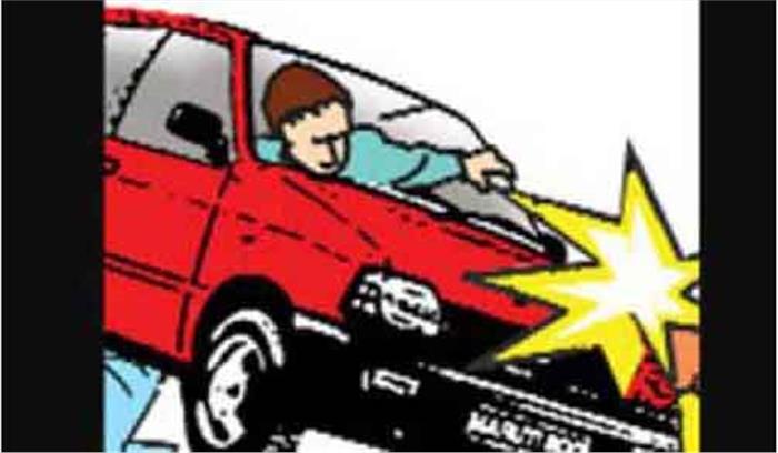 उत्तर प्रदेश : भीषण आग लगने से पान की फसल जलकर हुई खाक उत्तर प्रदेश : भीषण आग लगने से पान की फसल जलकर हुई खाक