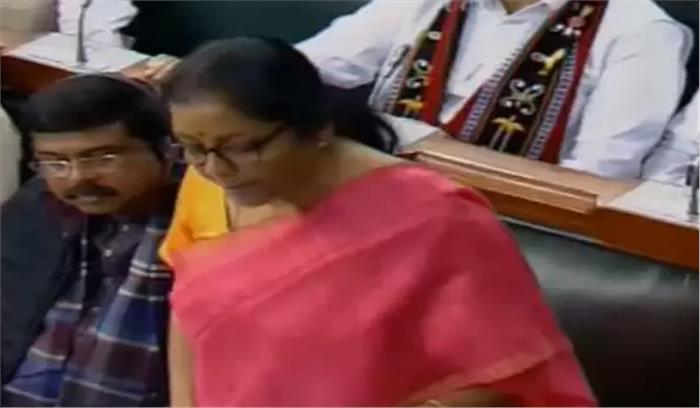 HAL पर राहुल गांधी देश को गुमराह कर रहे: रक्षा मंत्री