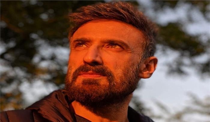 सीरीज रात बाकी है में पुलिस अधिकारी की भूमिका में नजर आएंगे राहुल देव