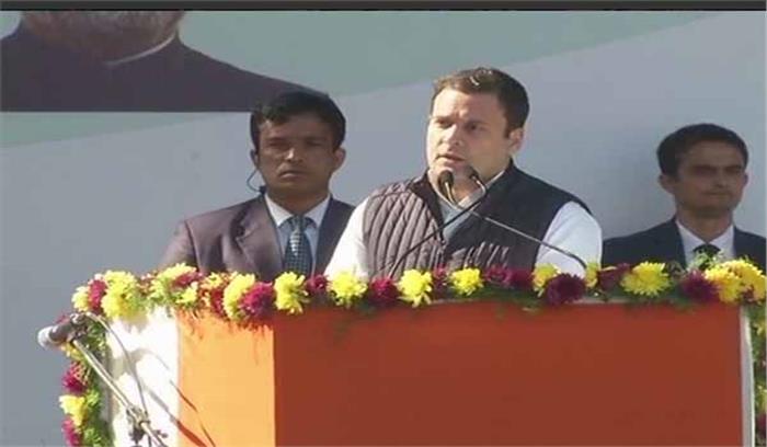 राहुल की ताजपोशी पर कांग्रेस कार्यकर्ताओं ने मप्र में मनाया जश्न राहुल की ताजपोशी पर कांग्रेस कार्यकर्ताओं ने मप्र में मनाया जश्न