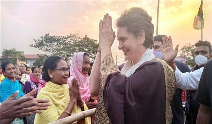 राहुल के बाद प्रियंका गांधी करेंगी असम का चुनावी दौरा, 6 जनसभाओं को करेंगी संबोधित