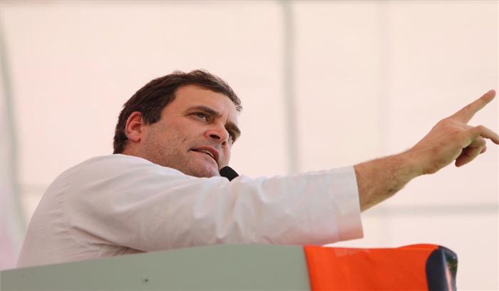 मंदसौर में राहुल ने किया किसानों से वादा, हमारी सरकार बनी तो 10 दिन में होगा कर्ज माफ