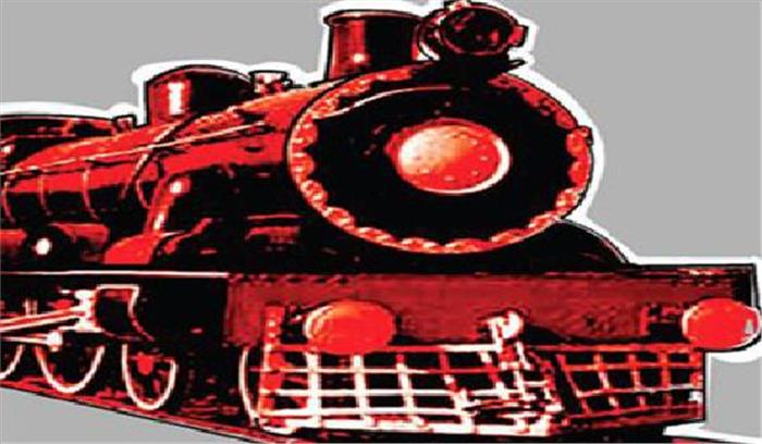 रेल प्रशासन ने 3 जोड़ी विशेष गाड़ियों का संचालन करने का निर्णय लिया
