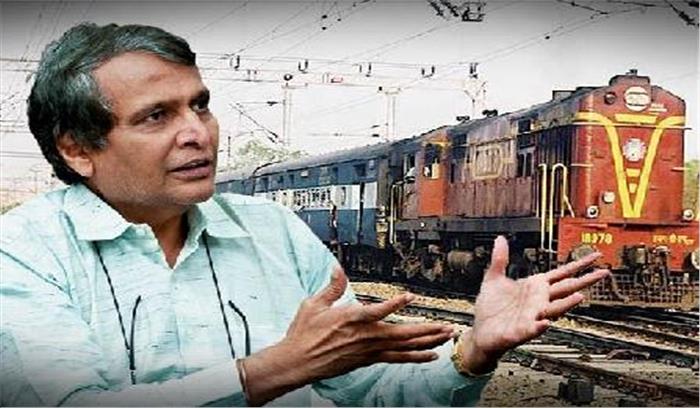 पीएम मोदी से मिले प्रभु, रेल हादसे की नैतिक जिम्मेदारी ली