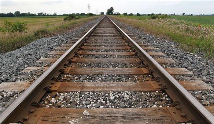 ठाणे :एक दिन में रेलवे लाइन पर 12 लोगों की मौत