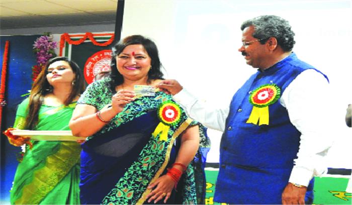 रेलवे में डिजिटल पेमेंट व कैशलेस सिस्टम को बढ़ावा