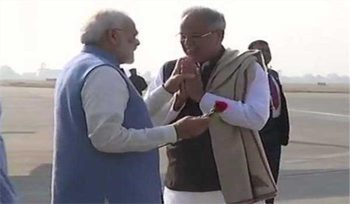 छत्तीसगढ़ में मुख्यमंत्री भूपेश बघेल की प्रधानमंत्री की अगवानी छत्तीसगढ़ में मुख्यमंत्री भूपेश बघेल की प्रधानमंत्री की अगवानी