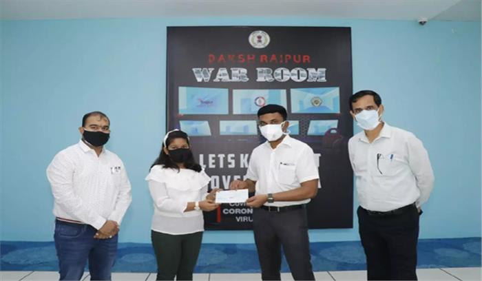 मुख्यमंत्री का संदेश सुनकर 13 वर्ष के किशोर ने किया 1 लाख दान