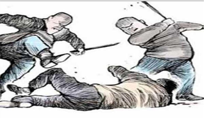 बरेली: व्यापारी को अज्ञात लोगों ने पीटा, नगर बंद