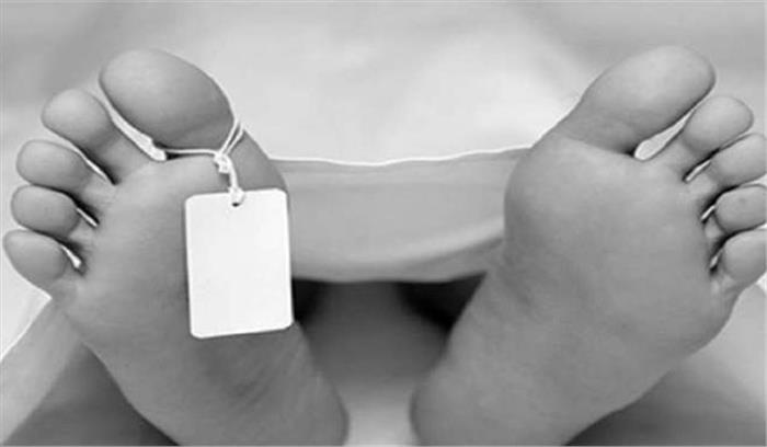 मध्यप्रदेश :महिला और दो बच्चों के शव मिले