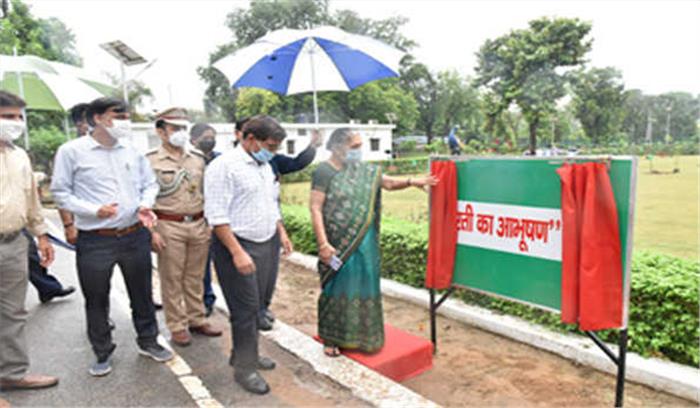 राजभवन में नक्षत्र, राशि एवं नवगृह वाटिका की स्थापना