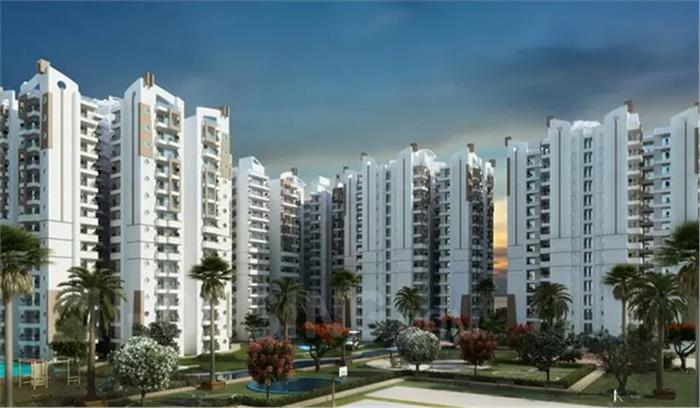 फ्लैट न मिलने से परेशान बॉयर्स पहुंचे थाने