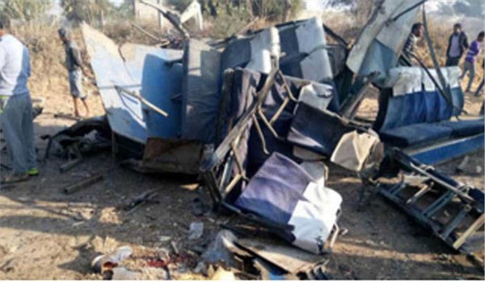 राजस्थान: सड़क हादसों में 19 लोगों की मौत राजस्थान: सड़क हादसों में 19 लोगों की मौत