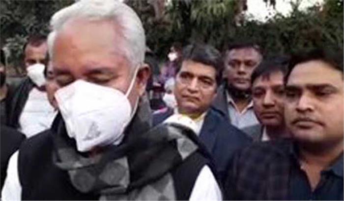 मीणा ने कैंसर प्रिवेंटिव एंड अर्ली डिटेक्शन मोबाइल वैन को किया रवाना