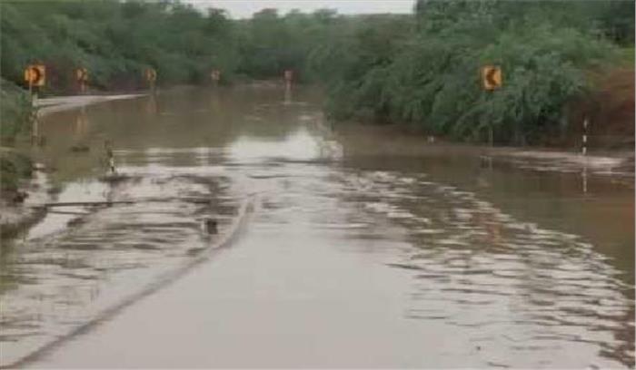 परवन नदी में पलटी नाव, 7 शव बरामद