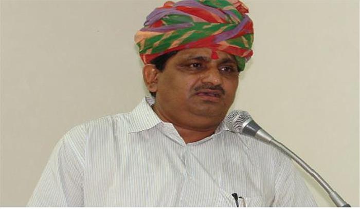 सरकार किसानों की कर्ज मुक्ति के बारे में गंभीर है: प्रभु लाल 