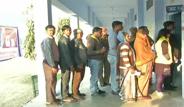 राजस्थान उपचुनाव: अजमेर, अलवर और मंडलगढ़ में मतदान शुरु