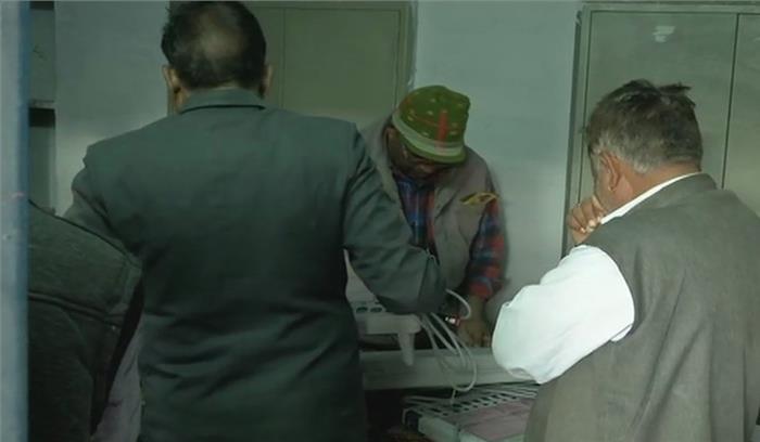 राजस्थान :बाड़मेर की सातों सीटों पर त्रिकोणात्मक जबकि जैसलमेर में सीधा मुकाबला