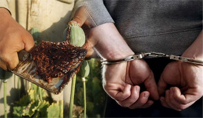 जुआ खेलते आठ अभियुक्त गिरफ्तार, 92 हजार रुपये बरामद जुआ खेलते आठ अभियुक्त गिरफ्तार, 92 हजार रुपये बरामद