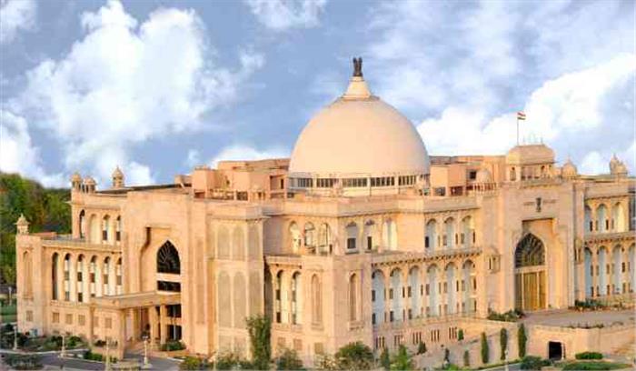 82 हजार युवाओं को अगस्त से मिलेगा बेरोजगारी भत्ता-चांदना 82 हजार युवाओं को अगस्त से मिलेगा बेरोजगारी भत्ता-चांदना