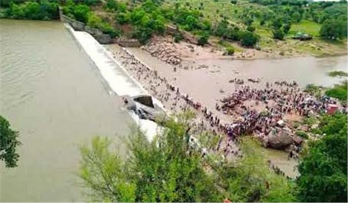 राजस्थान के भीलवाड़ा जिले में गोवटा बांध की दीवार टूटी