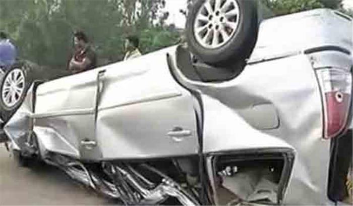 बीकानेर में कार पलटने से चालक की मौत
