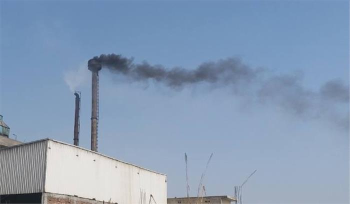 औद्योगिक क्षेत्र में फैक्ट्रियों से प्रदूषण की शिकायत पर होगी जांच-मीणा