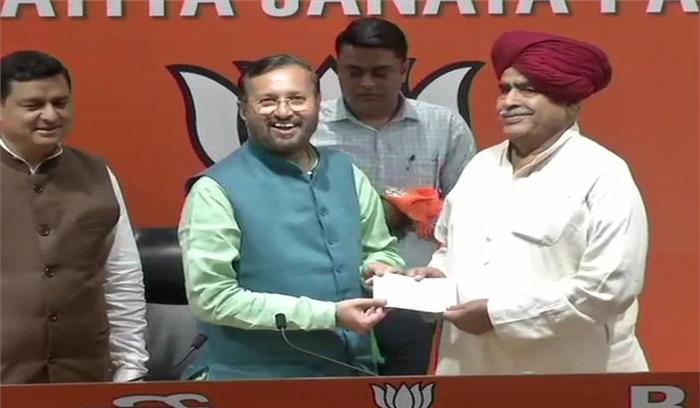 भाजपा में शामिल हुए गुर्जर नेता किरोड़ी सिंह बैंसला भाजपा में शामिल हुए गुर्जर नेता किरोड़ी सिंह बैंसला