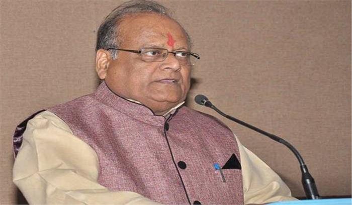 बुजुर्गों की देखभाल हमारा दायित्व-कालीचरण सराफ ​​​​​​​