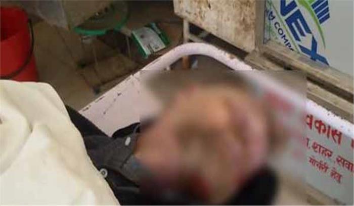 जयपुर: चलती ट्रेन से कूदे 2 विदेशी पर्यटक, 1 की मौत जयपुर: चलती ट्रेन से कूदे 2 विदेशी पर्यटक, 1 की मौत