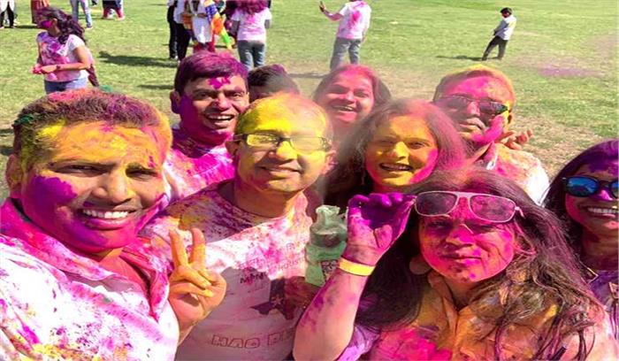 पुष्कर में पर्यटकों में होली का उत्साह कोरोना वायरस पर भारी