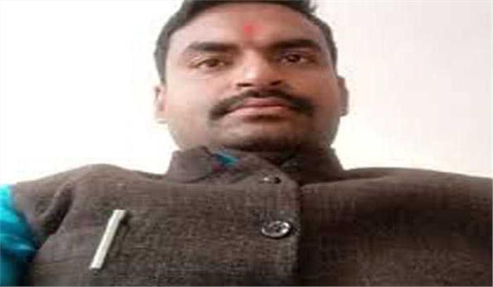 भाजपा विधायक राजेश प्रजापति को माफिया ने दी जान से मारने की धमकी भाजपा विधायक राजेश प्रजापति को माफिया ने दी जान से मारने की धमकी