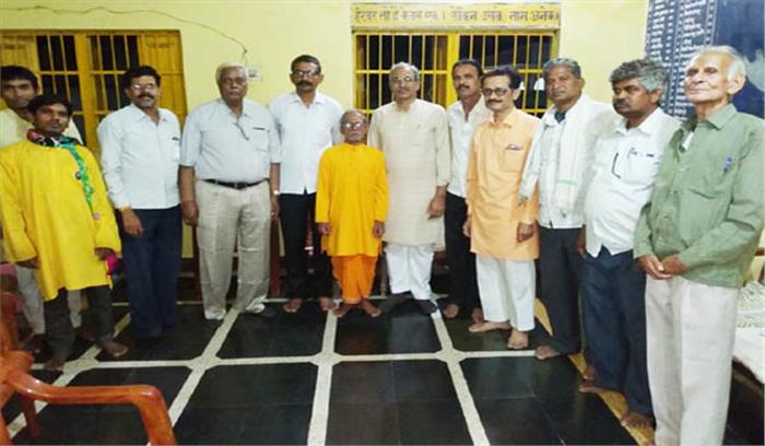 मध्यान्ह भोजन में अण्डा परोसे जाने का गायत्री परिवार ने किया विरोध