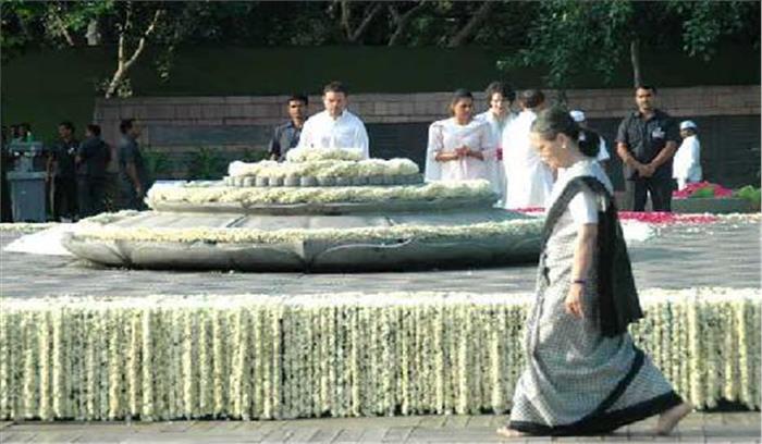 राजीव गांधी की 73वीं जयंती पर सोनिया  ने दी श्रद्धांजलि