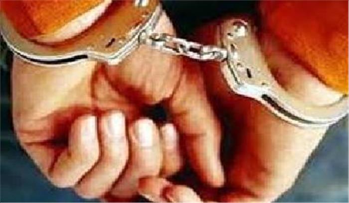 राजकोट : लाखों की शराब बरामद, एक गिरफ्तार