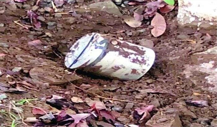 गुजरात:  नकली बम बरामद