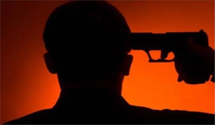 गुजरात में दो पुलिस कर्मियों ने की आत्महत्या