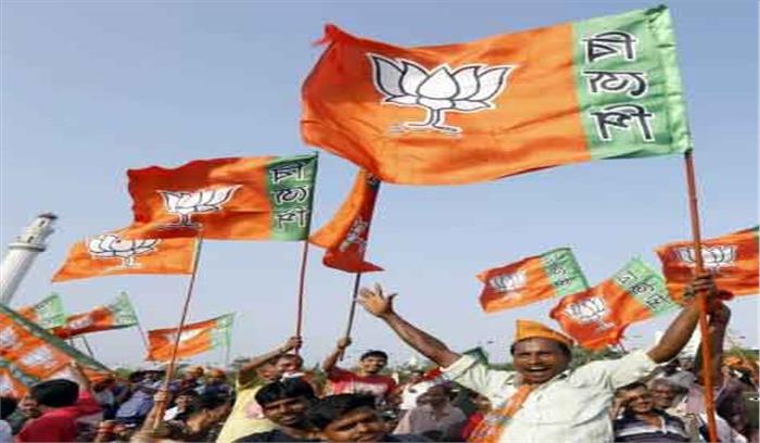 किसानों की समस्याओं को लेकर छत्तीसगढ़ में कांग्रेसियों का धरना प्रदर्शन