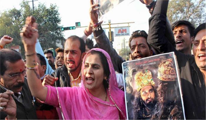 राजपूत करणी सेना की चित्तौड़गढ़ इकाई के अध्यक्ष समेत दो नेता गिरफ्तार