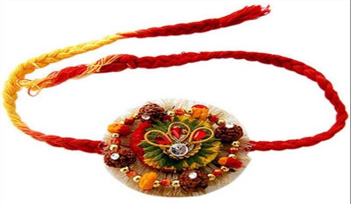 रक्षाबंधन : फैशन और भौतिकवाद हावी