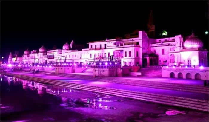 रामनगरी अयोध्या सतरंगी बल्बों से हुई जगमग